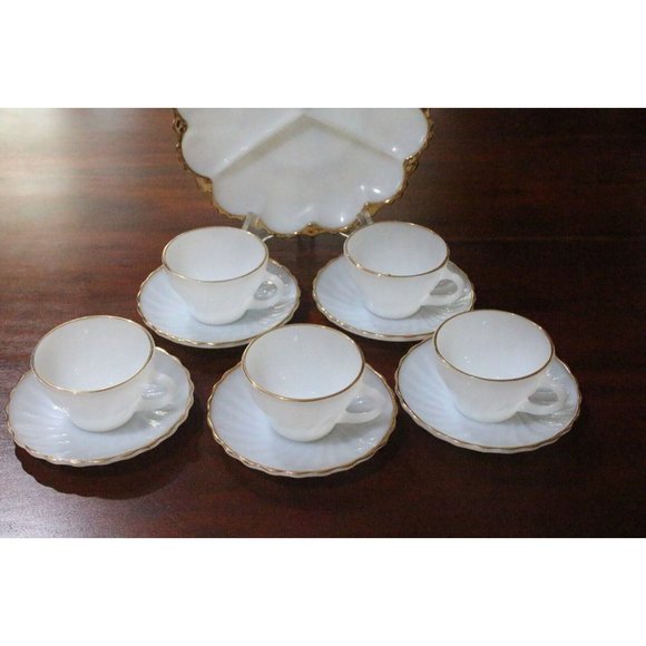 Anchor Hocking Fire King Teacup and Saucers Swirl Milk Gold Vint Glass  Set of 6 - Picture 2 of 11